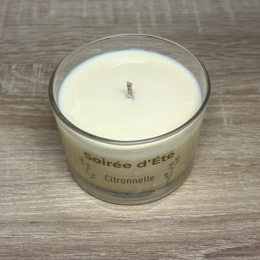 Bougie artisanale jaune clair soirée d'été parfum citronnelle